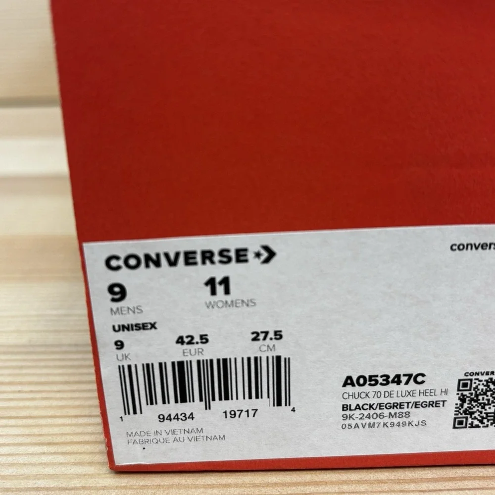 Converse brand new